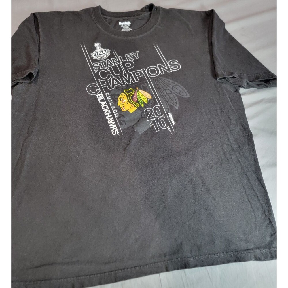 NHL Reebok Chicago Blackhawks 2010 Stanley Cup Champions T-Shirt XL Hockey